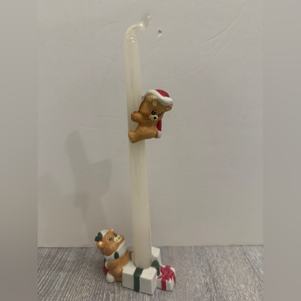 Vintage Gift Co. porcelain hugger Christmas bear
candle set & vintage candle